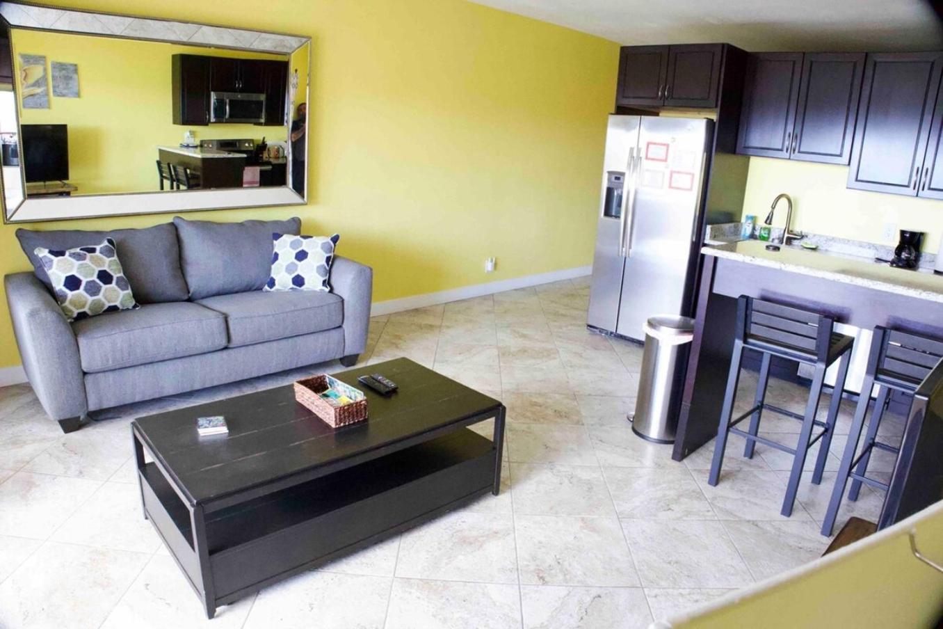 Couples Getaway 1Bed 1Bath Condo In Red Hook Nazareth Kültér fotó